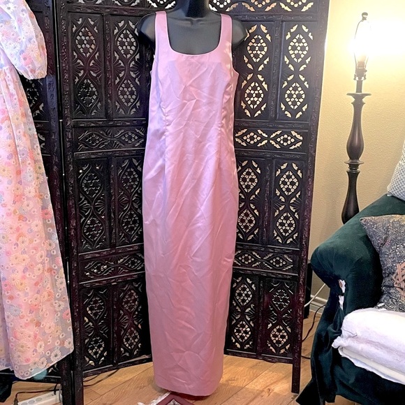 Vintage Pink Satin Column Dress - Picture 11 of 12